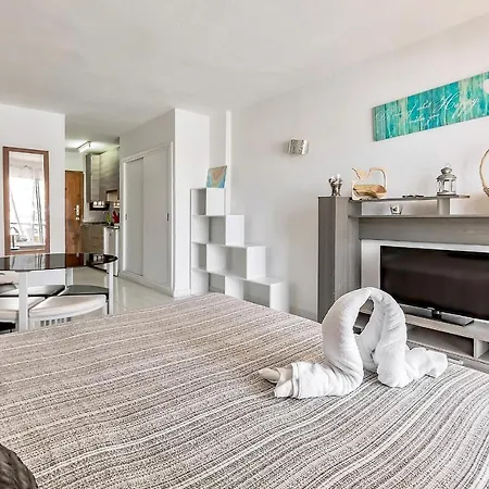 Apartmán Bonito Estudio En Los Cristianos, Primera Linea De Playa *